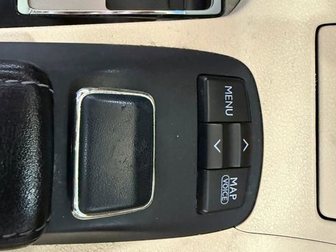 Used 2014 Lexus ES 300h image 20