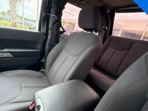 Used 2015 Jeep Wrangler Sport AWD/4WD image 28
