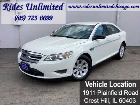 Used 2011 Ford Taurus SE FWD image 2