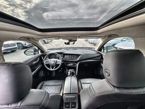 Used 2023 Buick Envision Avenir AWD/4WD image 21
