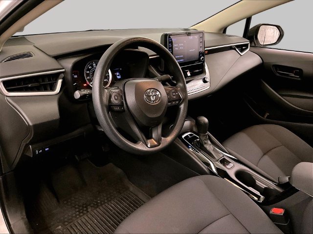 Used 2022 Toyota Corolla LE FWD image 12