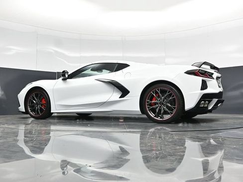 Used 2023 Chevrolet Corvette Stingray Premium Cpe w/ Z51 Performance Package RWD image 43