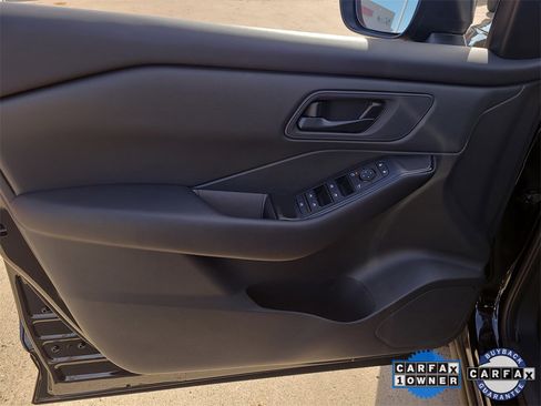 Certified 2025 Nissan Rogue S image 16