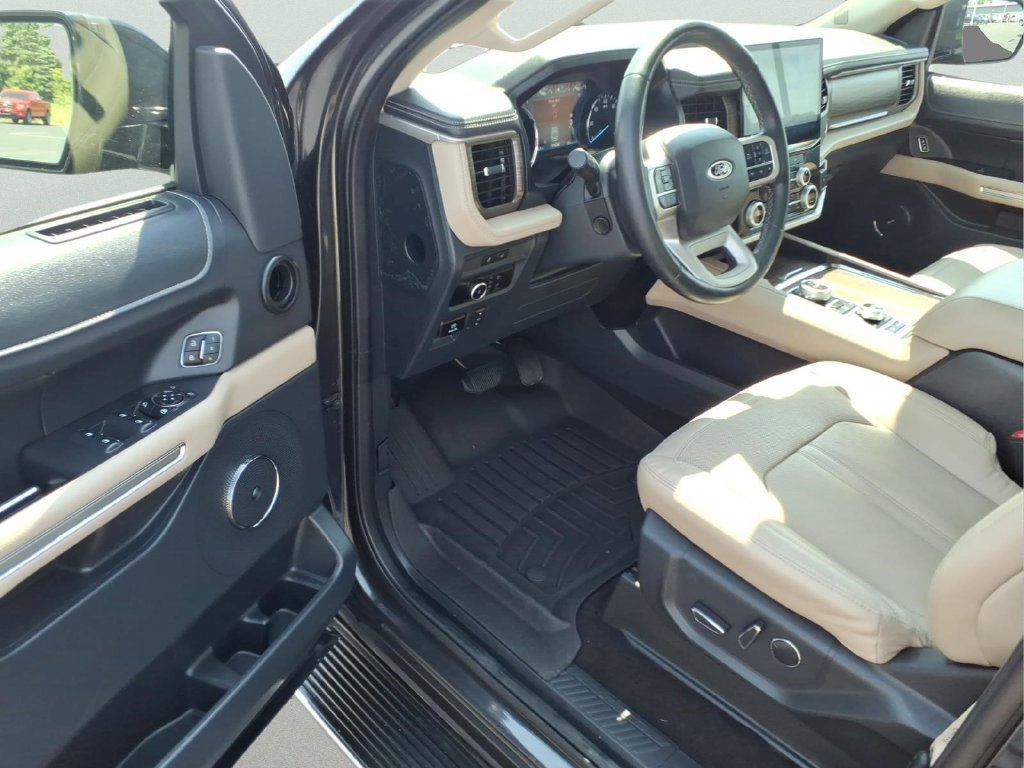 Certified 2022 Ford Expedition Max Limited AWD/4WD image 10