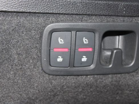 Used 2023 Audi Q7 3.0T Premium Plus image 17