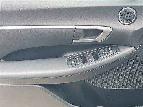 New 2026 Hyundai Sonata SE FWD image 19