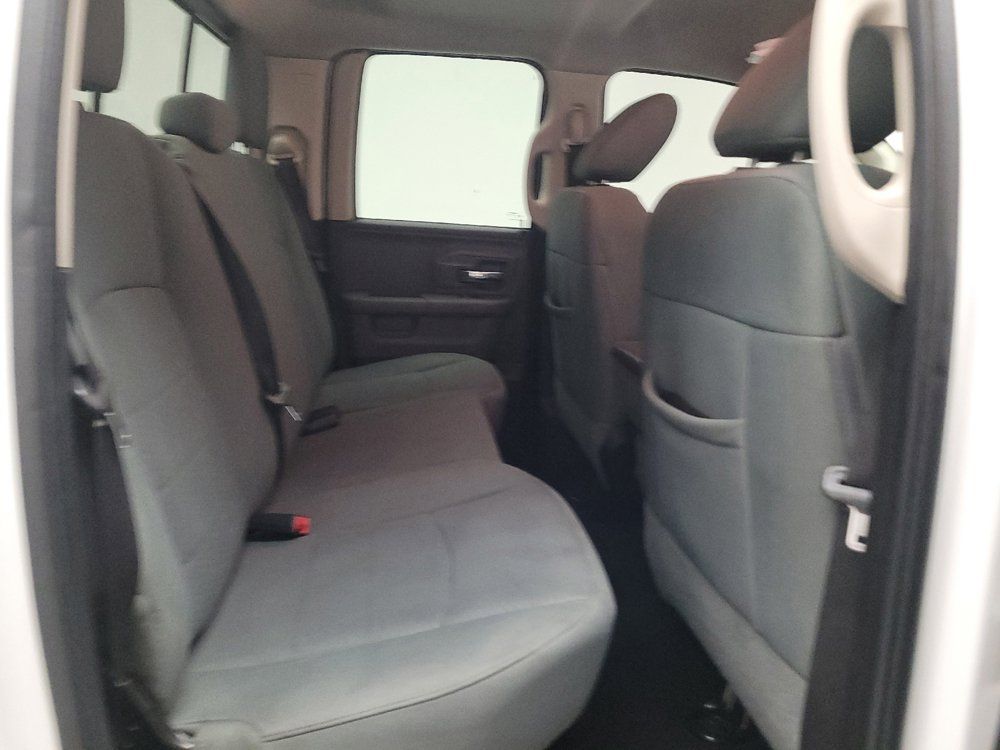 Used 2013 RAM 1500 Classic SLT w/ Premium Display Pkg RWD image 19