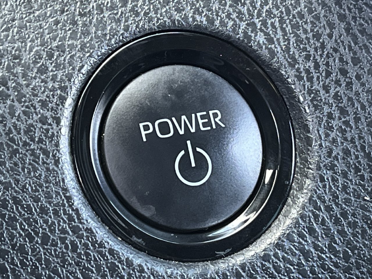 Used 2025 Toyota Camry XSE FWD image 19