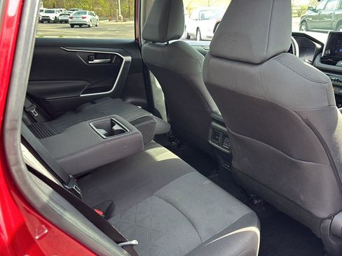 Used 2023 Toyota RAV4 XLE w/ Convenience Package image 19