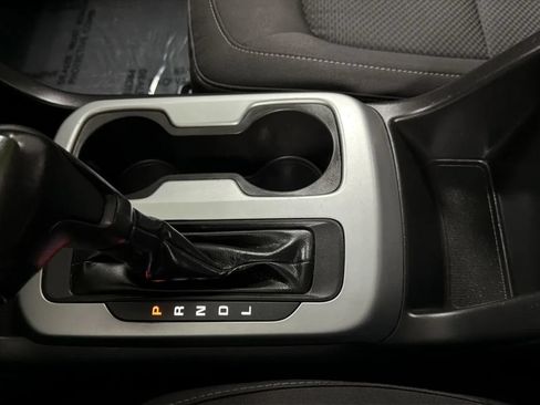 Used 2018 Chevrolet Colorado LT w/ LT Convenience Package AWD/4WD image 12