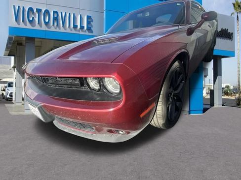 Used 2019 Dodge Challenger SXT w/ Blacktop Package RWD image 1