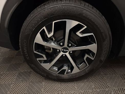Certified 2024 Kia Sportage EX FWD image 25