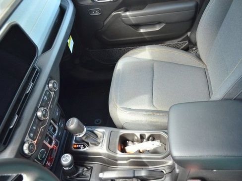 New 2026 Jeep Gladiator Sport AWD/4WD image 21