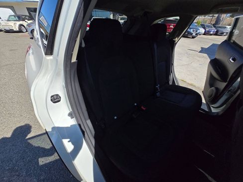 Used 2013 Nissan Rogue S w/ Special Edition Pkg FWD image 31