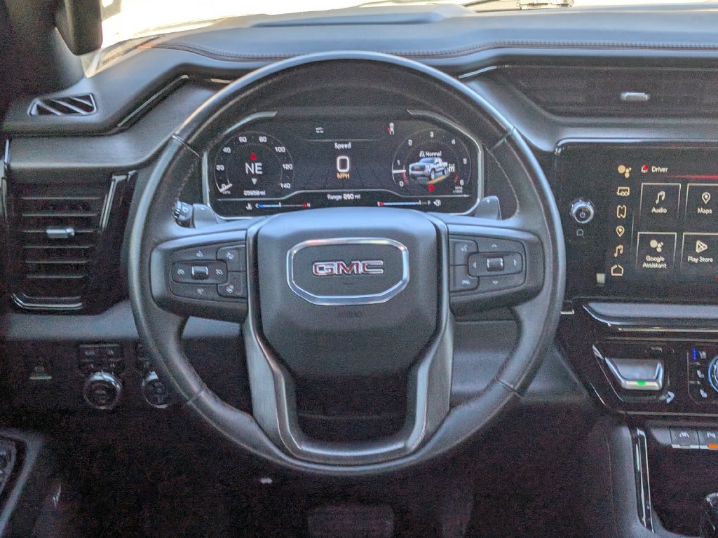 Used 2024 GMC Sierra 1500 AT4 w/ Technology Package AWD/4WD image 12