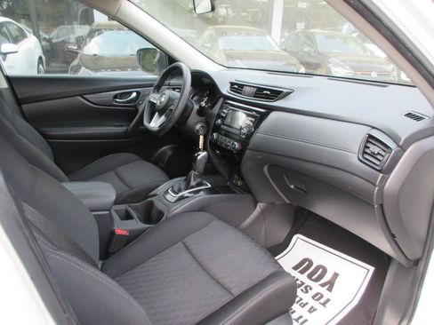Used 2017 Nissan Rogue S FWD image 13