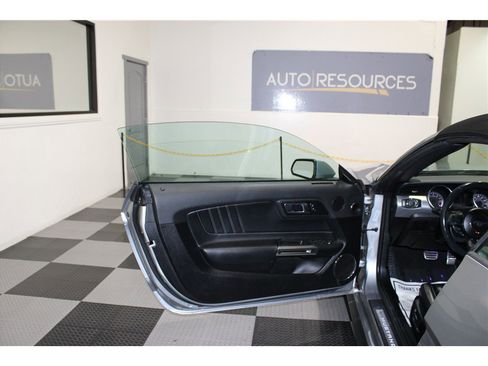 Used 2023 Ford Mustang Premium image 11