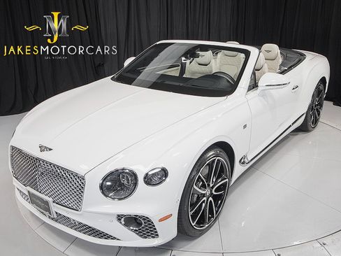 Used 2020 Bentley Continental GT V8 First Edition image 19