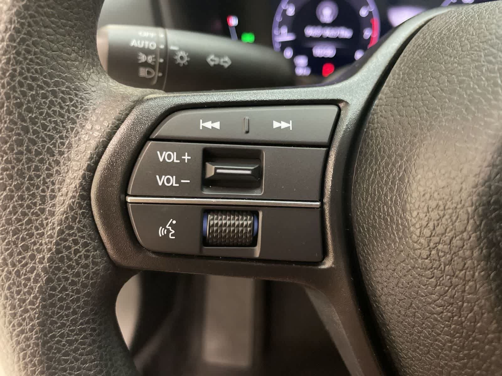 Certified 2025 Honda Accord SE image 12