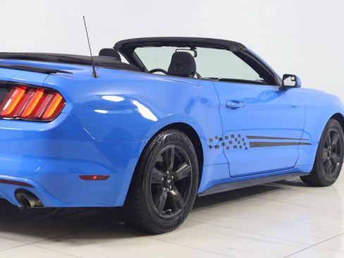 Used 2017 Ford Mustang Convertible RWD image 49