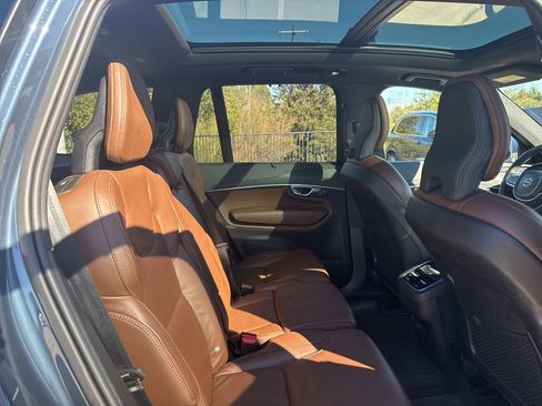 Certified 2023 Volvo XC90 B6 Ultimate w/ Protection Package Premier image 13