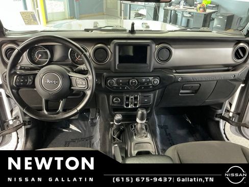 Used 2019 Jeep Wrangler Unlimited Sport S AWD/4WD image 11