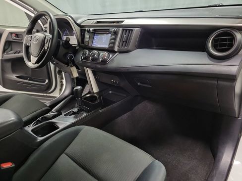 Used 2018 Toyota RAV4 LE w/ All Weather Liner Package AWD/4WD image 30