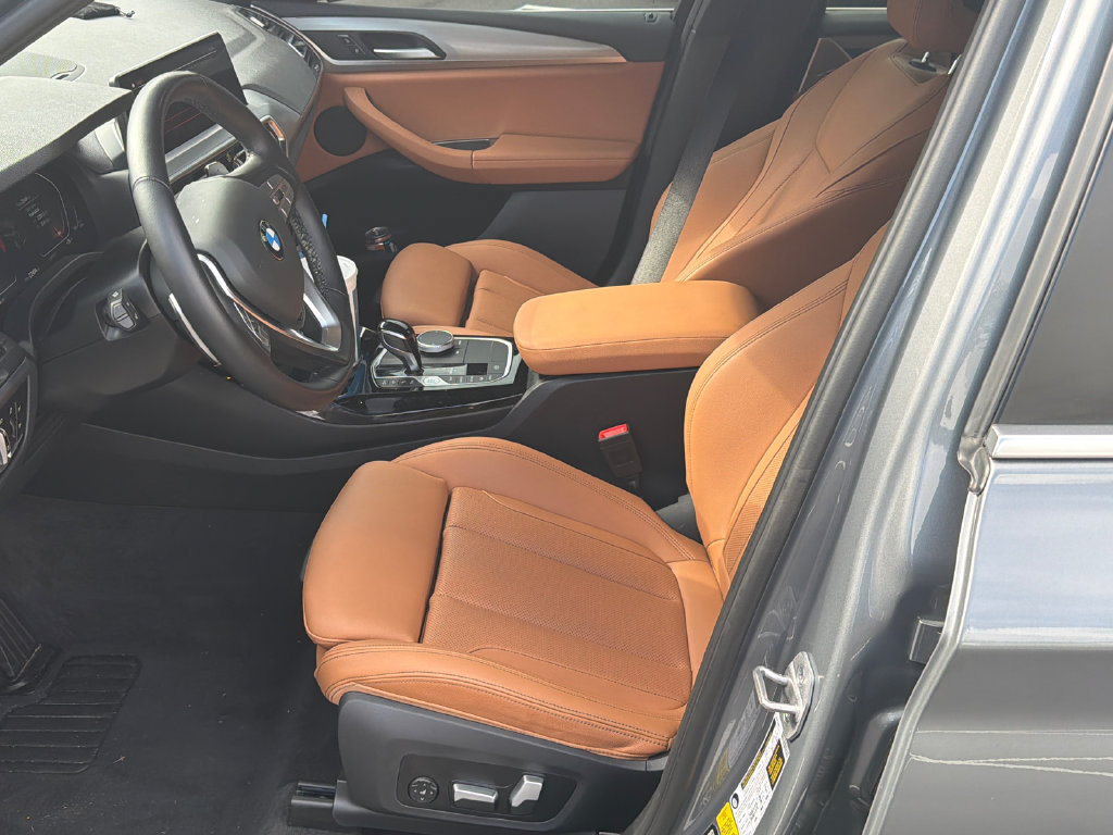 Used 2023 BMW X3 xDrive30i w/ Convenience Package w/ZPA AWD/4WD image 4