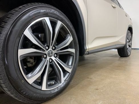 Used 2018 Lexus RX 350L AWD image 2