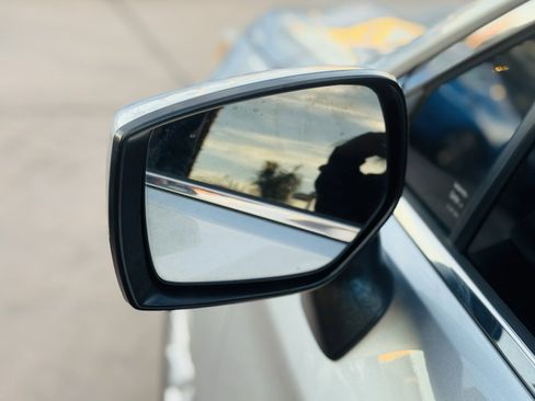 Used 2016 Subaru Legacy 2.5i Premium image 11