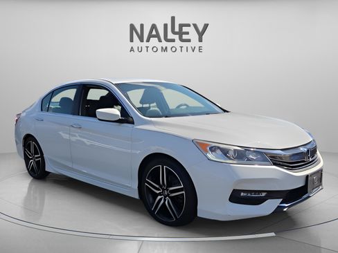 Used 2017 Honda Accord Sport Special Edition image 8
