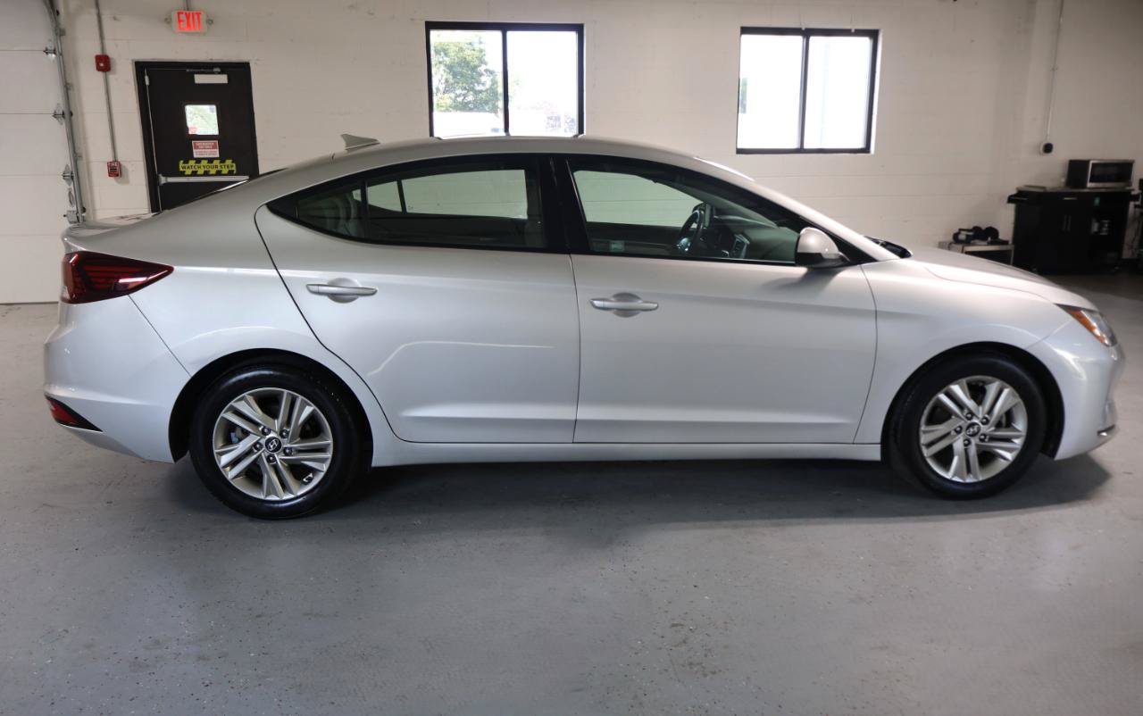 Used 2019 Hyundai Elantra SEL FWD image 10