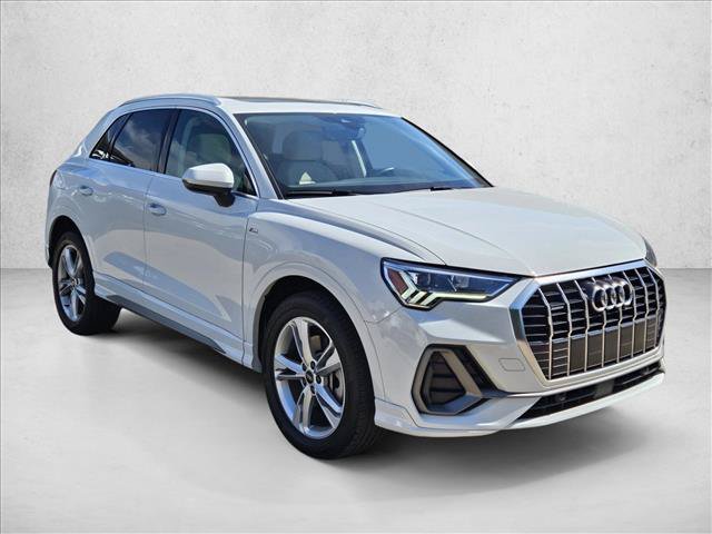 Used 2024 Audi Q3 2.0T Premium AWD/4WD image 3
