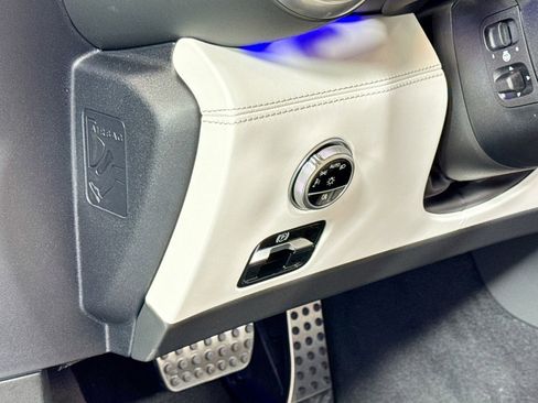 New 2025 Mercedes-Benz SL 63 AMG S e Performance 4MATIC image 10