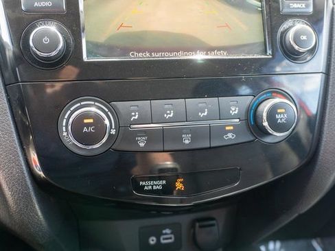 Used 2022 Nissan Rogue Sport S AWD/4WD image 24