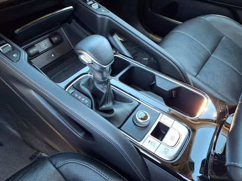 Certified 2022 Kia Telluride EX w/ EX Premium Package image 22