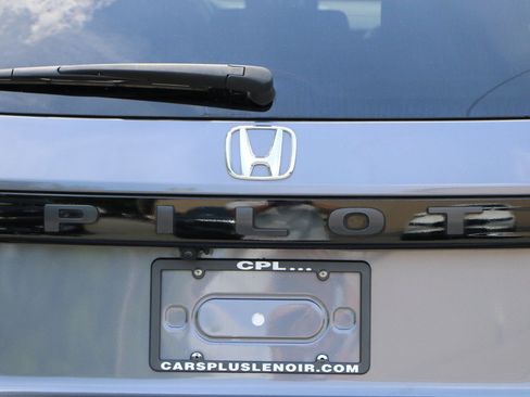 Used 2025 Honda Pilot EX-L image 5
