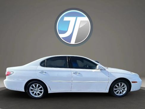 Used 2002 Lexus ES 330 FWD image 4