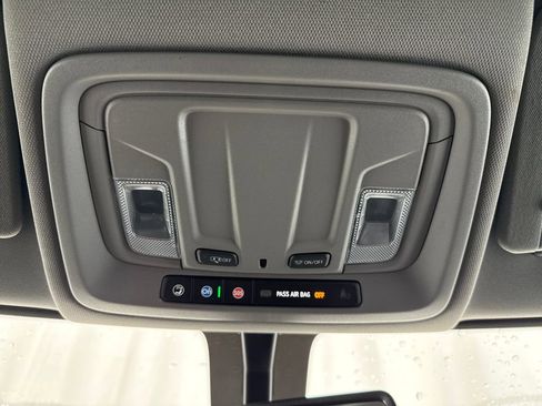 Used 2022 Chevrolet Silverado 3500 LT w/ Convenience Package image 32