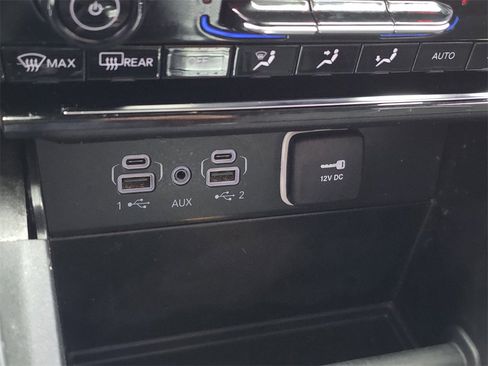 Used 2023 Jeep Grand Cherokee L Limited image 22