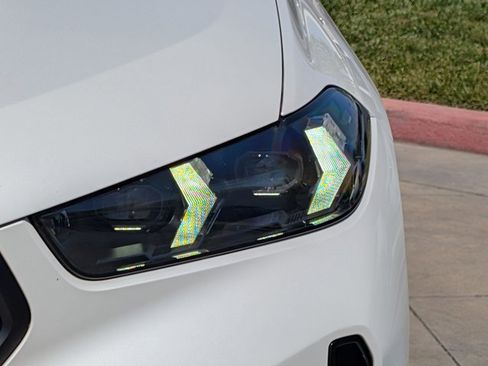 Certified 2024 BMW X6 xDrive40i w/ Executive Package AWD/4WD image 9