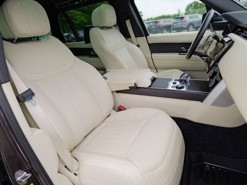 Used 2023 Land Rover Range Rover Long Wheelbase Autobiography AWD/4WD image 45