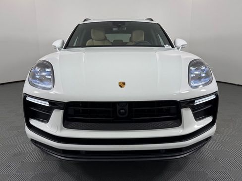 New 2026 Porsche Macan AWD/4WD image 10