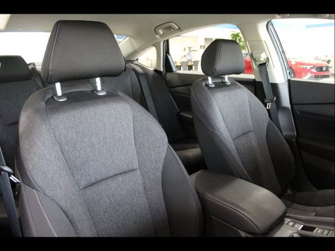 Certified 2025 Honda Accord LX image 24