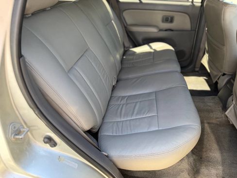 Used 2002 Toyota 4Runner SR5 RWD image 15