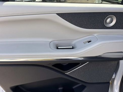 New 2026 Lincoln Navigator L Reserve w/ Jet Appearance Package AWD/4WD image 20