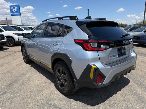 Used 2025 Subaru Crosstrek 2.5i Sport AWD/4WD image 9