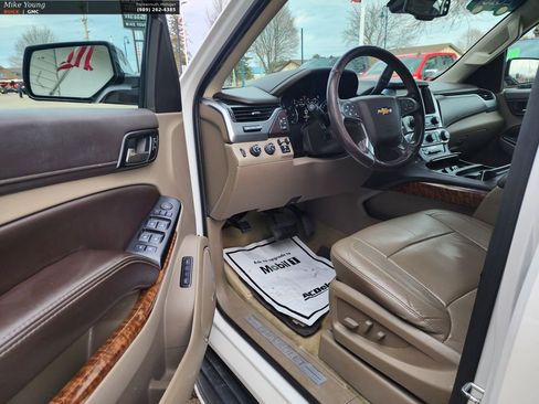 Used 2016 Chevrolet Suburban LTZ image 33