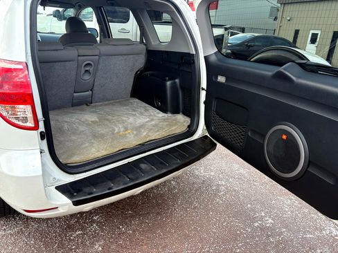 Used 2007 Toyota RAV4 Limited image 11