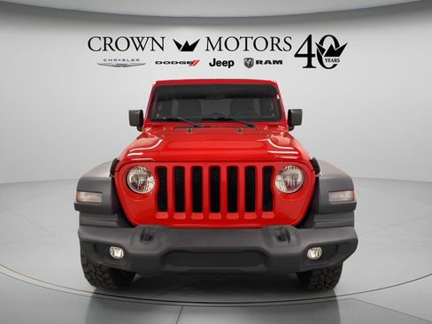 Used 2018 Jeep Wrangler Unlimited Sport S AWD/4WD image 2
